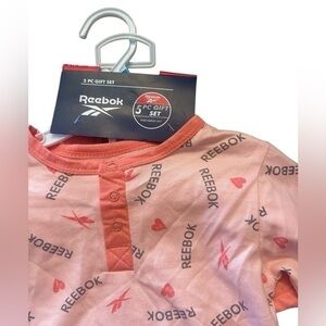 NWT Reebok 5 Piece Set - Baby Size 24 Months - Shell Pink